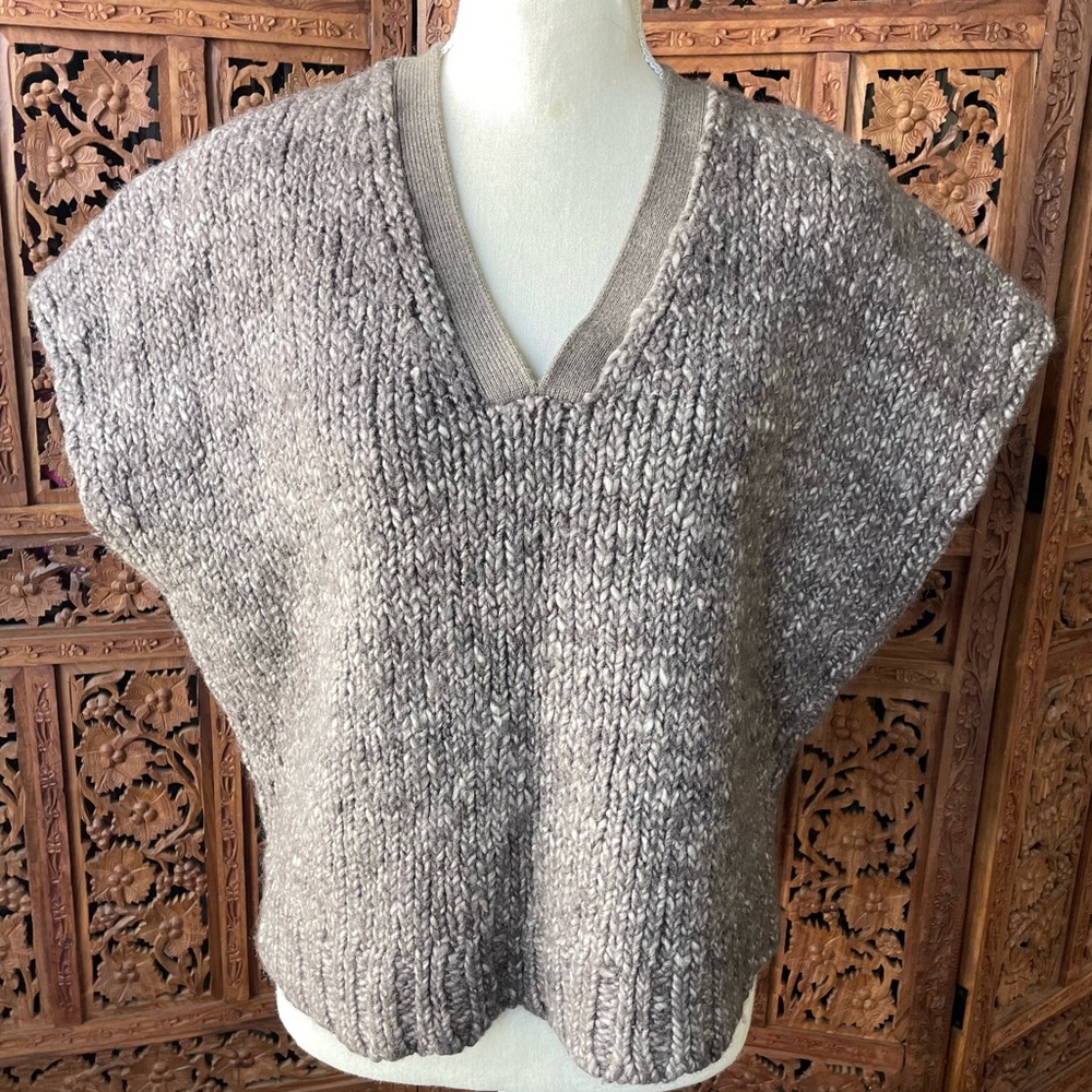 Lafayette 148 Wool Boxy Cozy V-Neck Sleeveless Sweater Vest